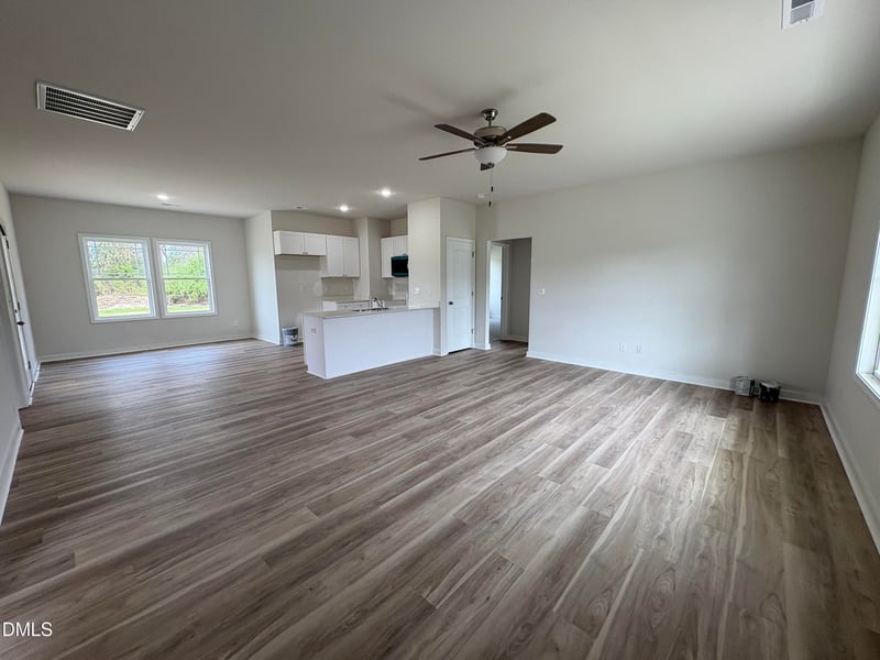 253 Jacobs Ridge Dr, Four Oaks, NC 27524