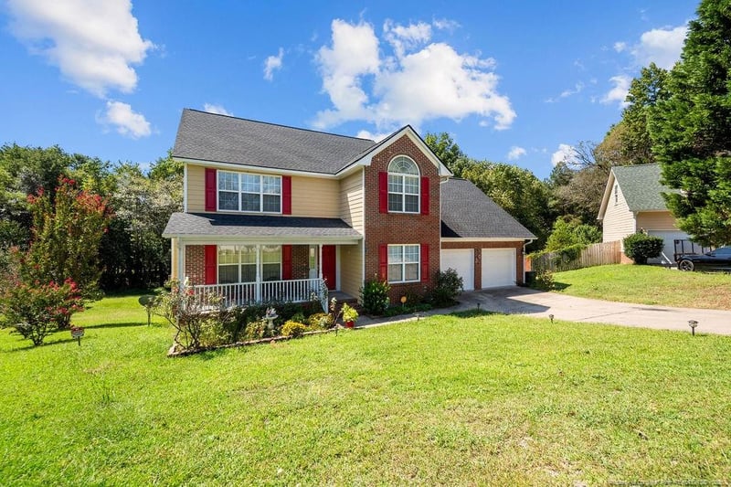 2533 Canford Ln, Fayetteville, NC 28304