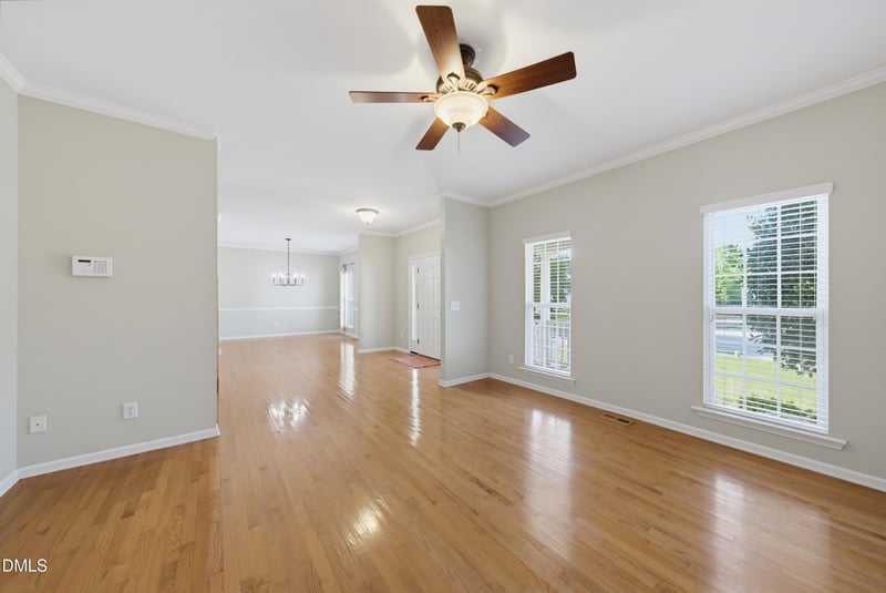 2536 Gregmoor Ct, Raleigh, NC 27614