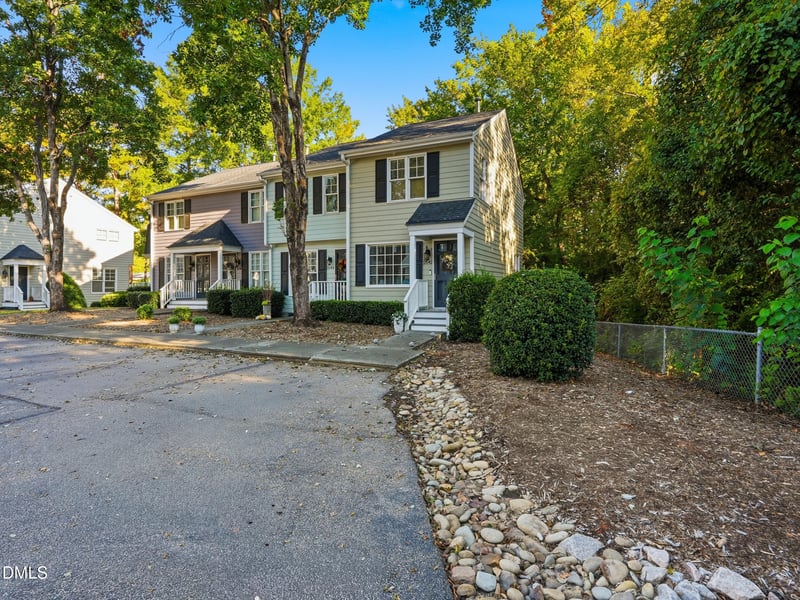 2542 Noble Rd, Raleigh, NC 27608