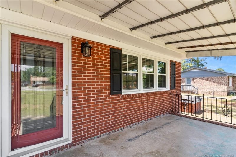 2546 Bel Aire St, Fayetteville, NC 28306