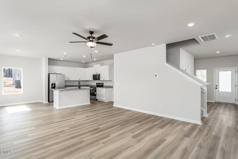 255 Custer Dr, Mebane, NC 27302