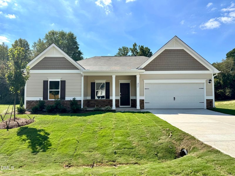 257 Cheshire Farm Dr, Smithfield, NC 27577