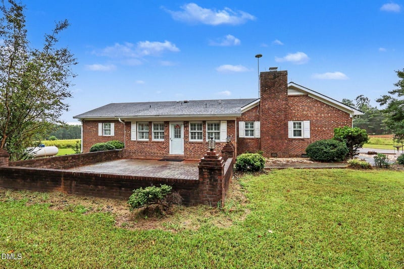 2577 Richardson Rd, Zebulon, NC 27597