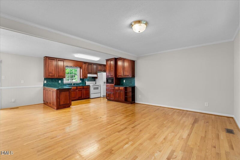 2580 Barwick Dr, Durham, NC 27704