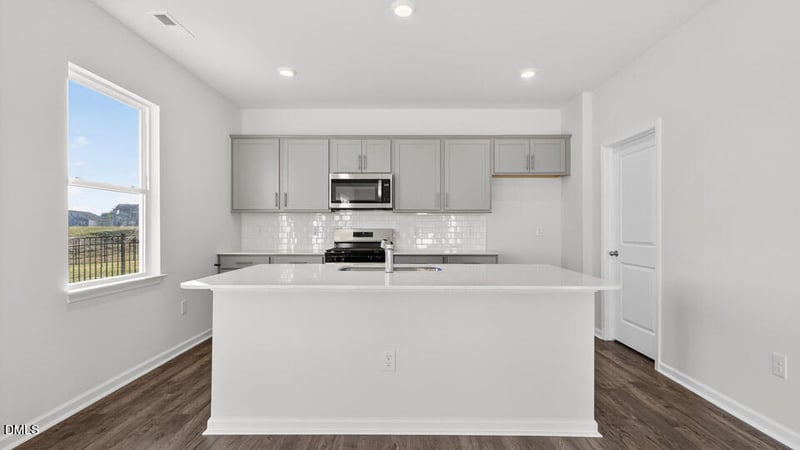 26 Green Laurel Dr, Angier, NC 27501