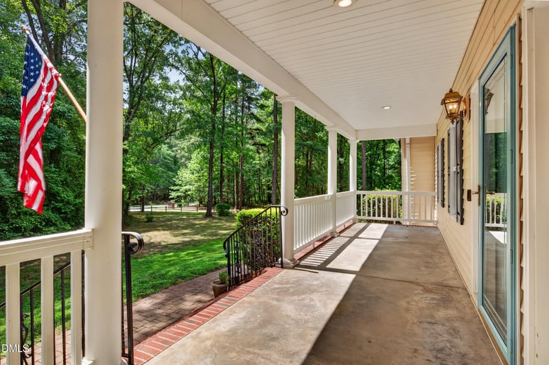 26 Shadymont Dr, Pittsboro, NC 27312