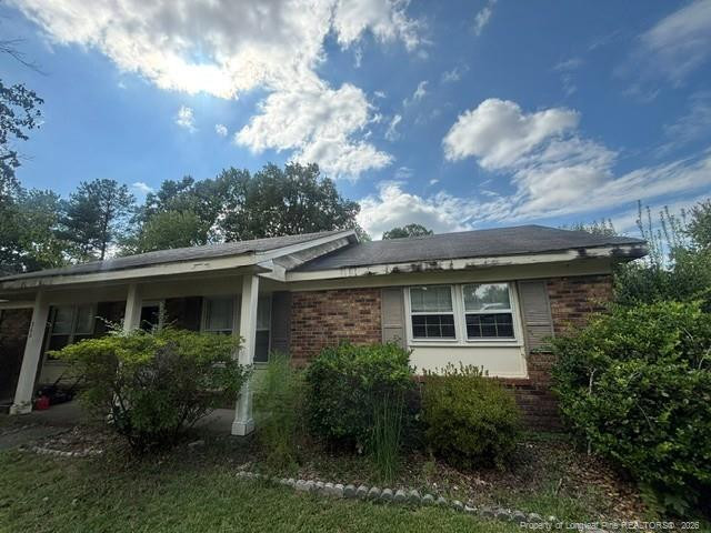 260 Murray Fork Dr, Fayetteville, NC 28314