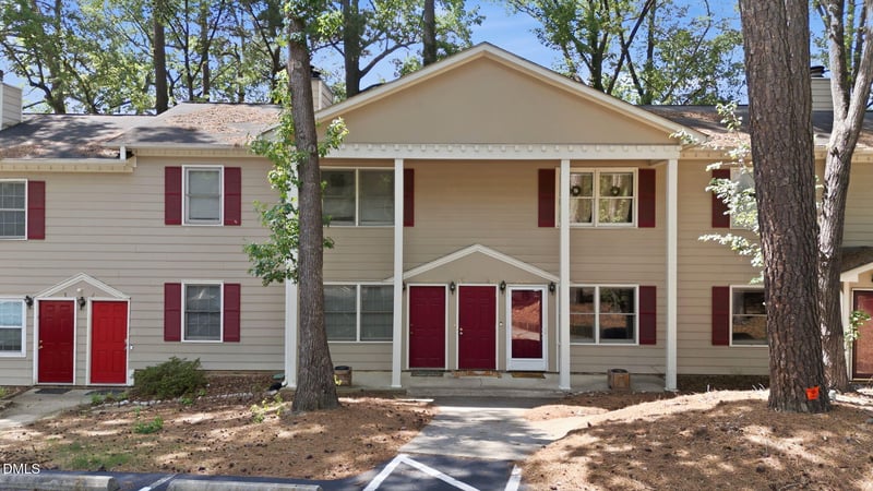 2604 Brafferton Ct, Raleigh, NC 27604