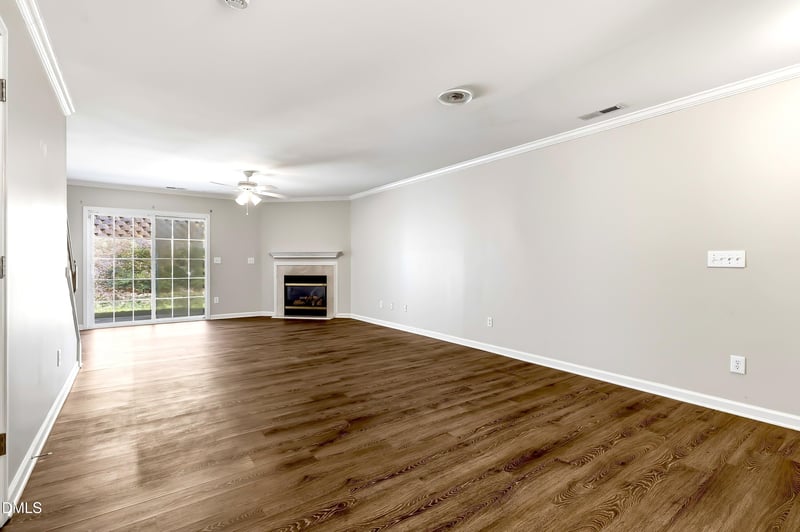 2607 Hamlet Green Dr, Raleigh, NC 27614