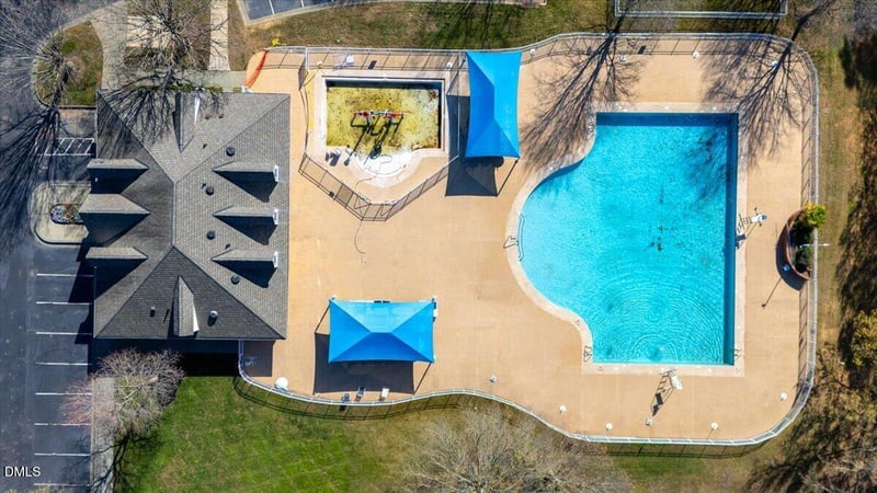 2607 Hamlet Green Dr, Raleigh, NC 27614