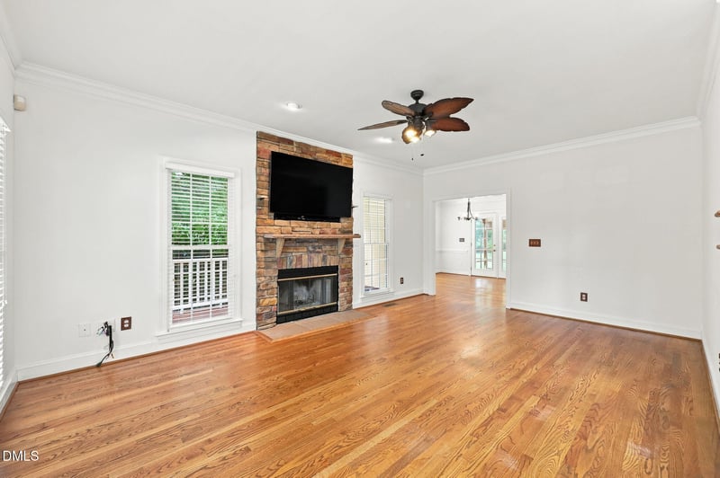 2609 Lissa Jon Ct, Raleigh, NC 27614