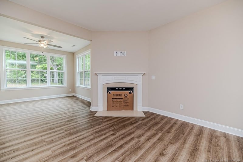 261 River Falls Rd, Sanford, NC 27332