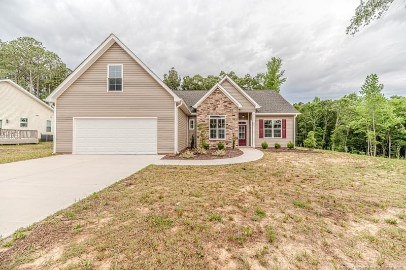 261 River Falls Rd, Sanford, NC 27332