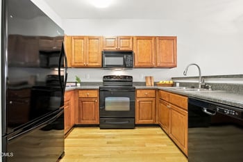 2610 Oldgate Dr #202, Raleigh, NC 27604
