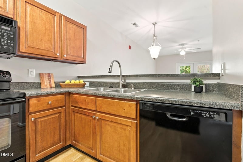 2610 Oldgate Dr #202, Raleigh, NC 27604