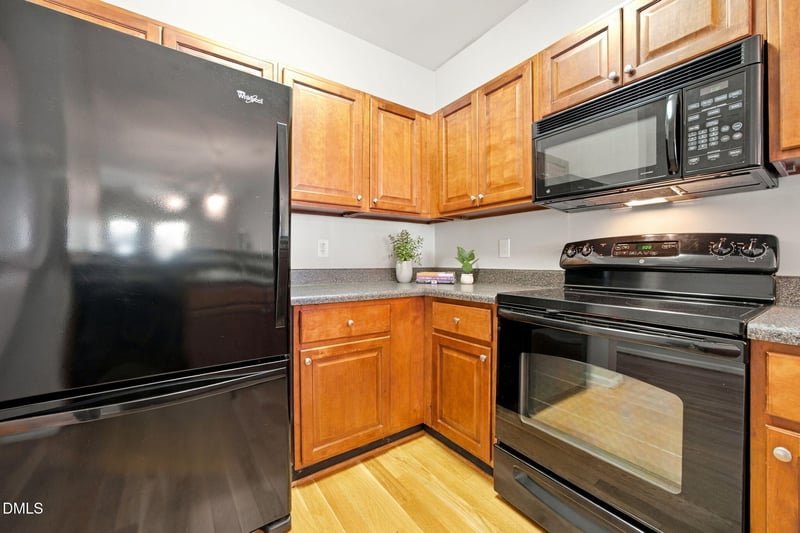 2610 Oldgate Dr #202, Raleigh, NC 27604