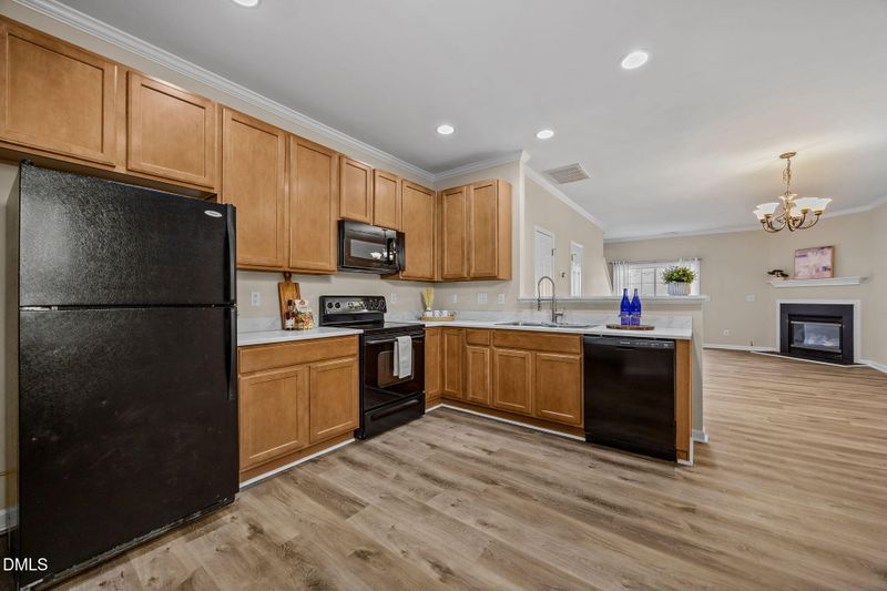 2611 Forest Shadows Ln, Raleigh, NC 27614
