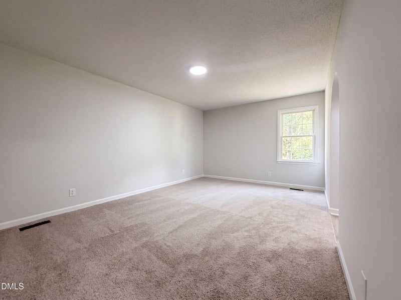 2615 Baileys Xrds Rd, Benson, NC 27504