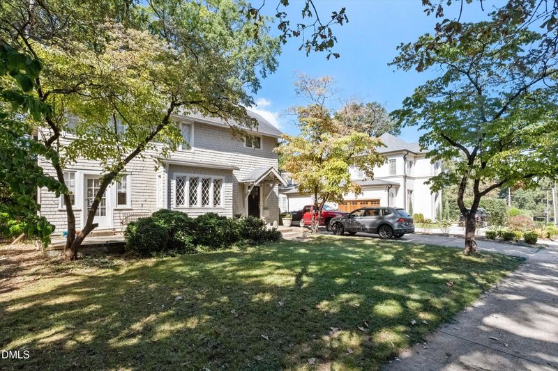 2615 Saint Marys St, Raleigh, NC 27609