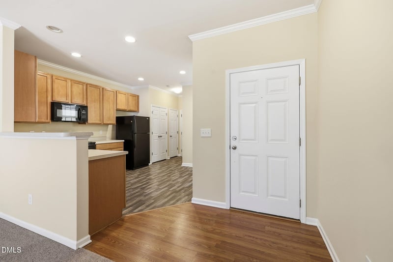 2617 Forest Shadows Ln, Raleigh, NC 27614