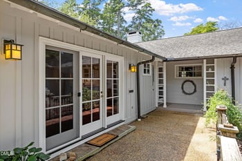 2617 London Dr, Raleigh, NC 27608