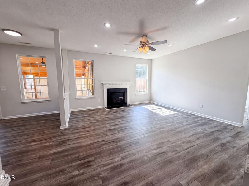 2618 Dutch Grove Cir, Raleigh, NC 27610
