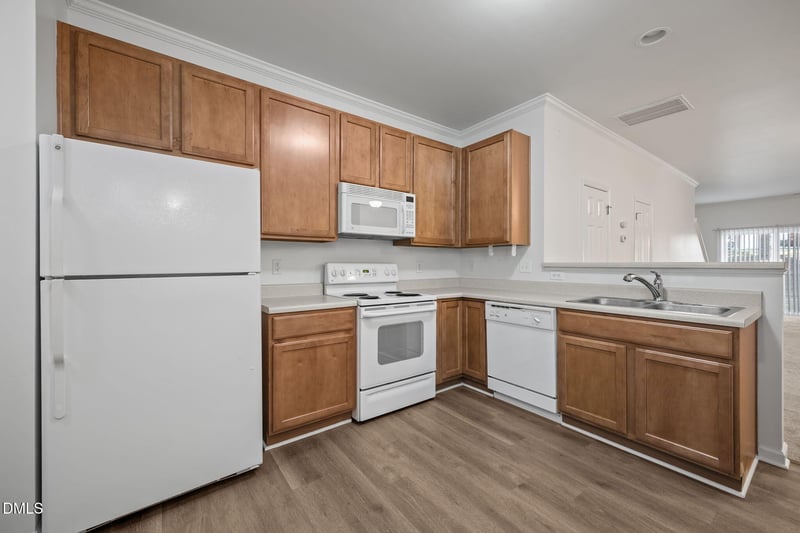 2619 Forest Shadows Ln, Raleigh, NC 27614