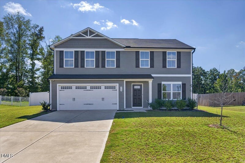 262 Hunting Wood Dr, Angier, NC 27501