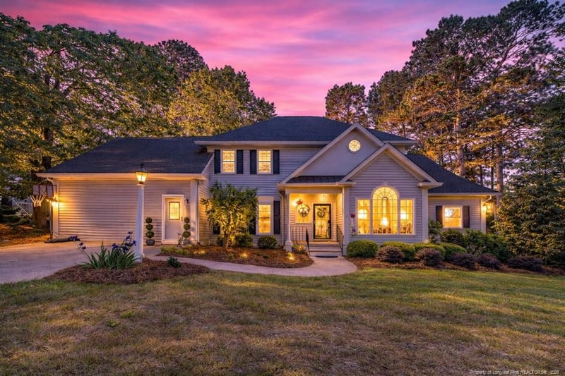2621 Wellington Dr, Sanford, NC 27330