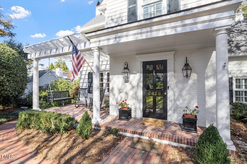 2626 Dover Rd, Raleigh, NC 27608