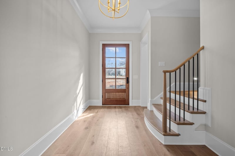 2631 Marchmont St, Raleigh, NC 27608