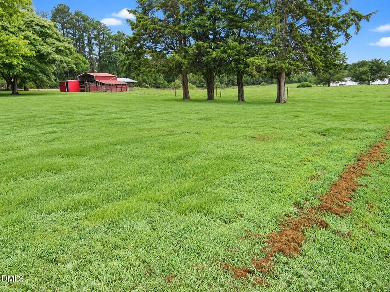 2635 W Lyon Station Rd, Creedmoor, NC 27522