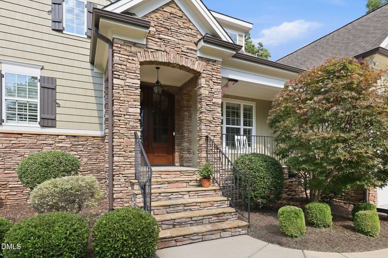 2641 Silver Bend Dr, Apex, NC 27539