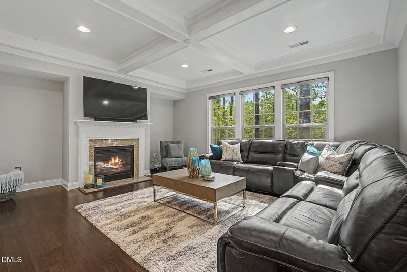 265 Daymire Glen Ln, Cary, NC 27519