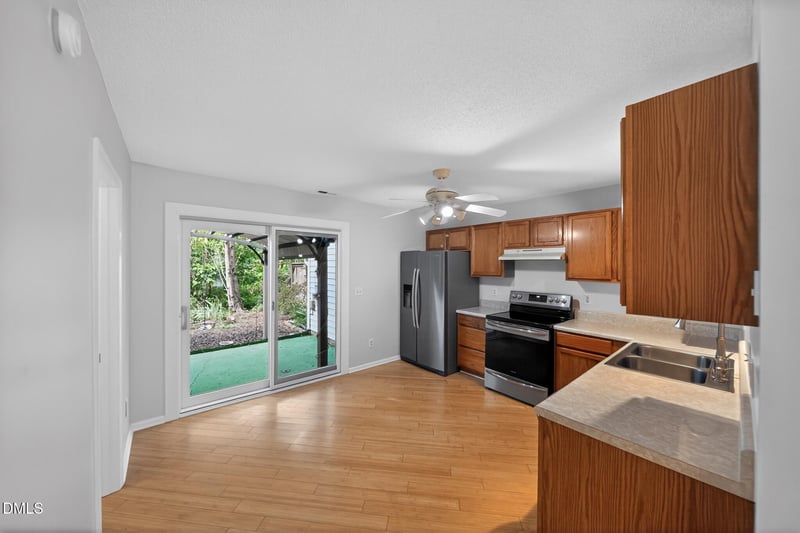 2654 Dwight Pl, Raleigh, NC 27610