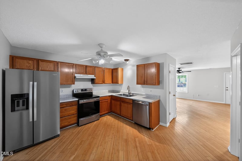 2654 Dwight Pl, Raleigh, NC 27610