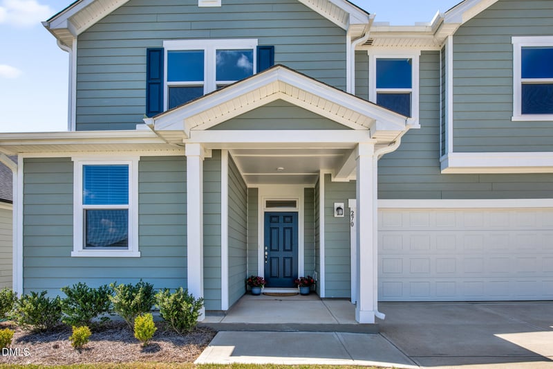 270 Chestnut Oak Ln, Lillington, NC 27546