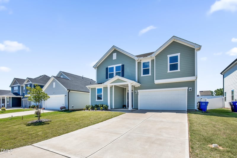 270 Chestnut Oak Ln, Lillington, NC 27546