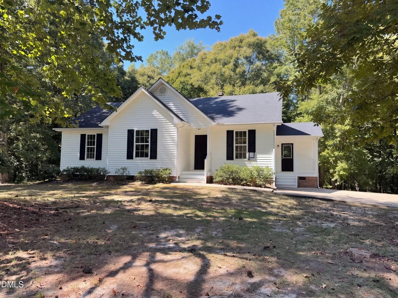 270 Nathan Dr, Clayton, NC 27520