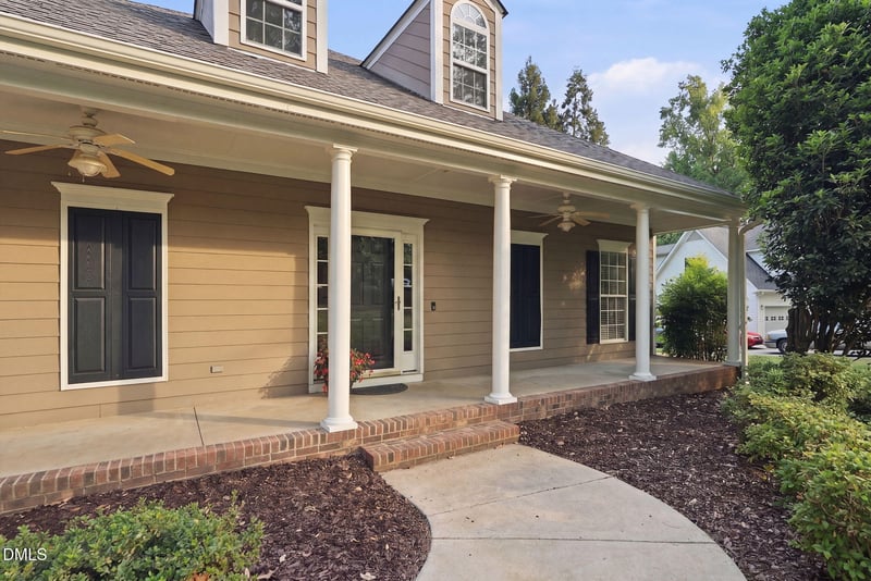 2705 Percussion Dr, Hillsborough, NC 27278