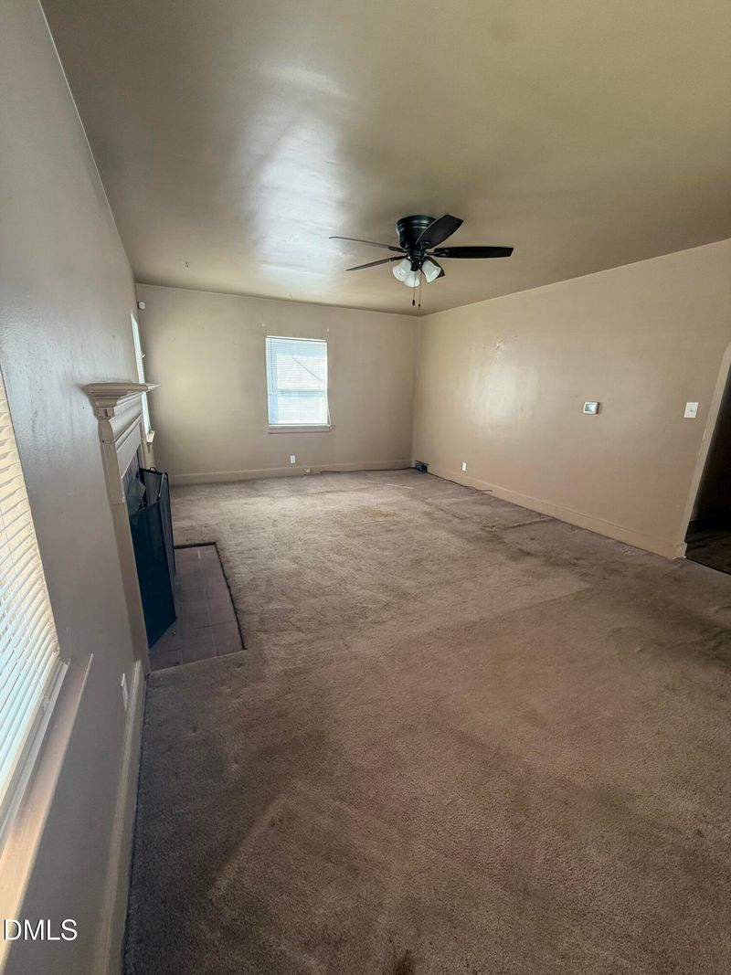 2705 N Roxboro St, Durham, NC 27704