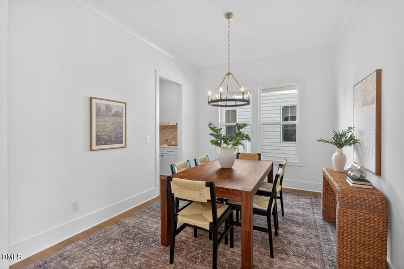2706 Pathway Dr, Chapel Hill, NC 27516
