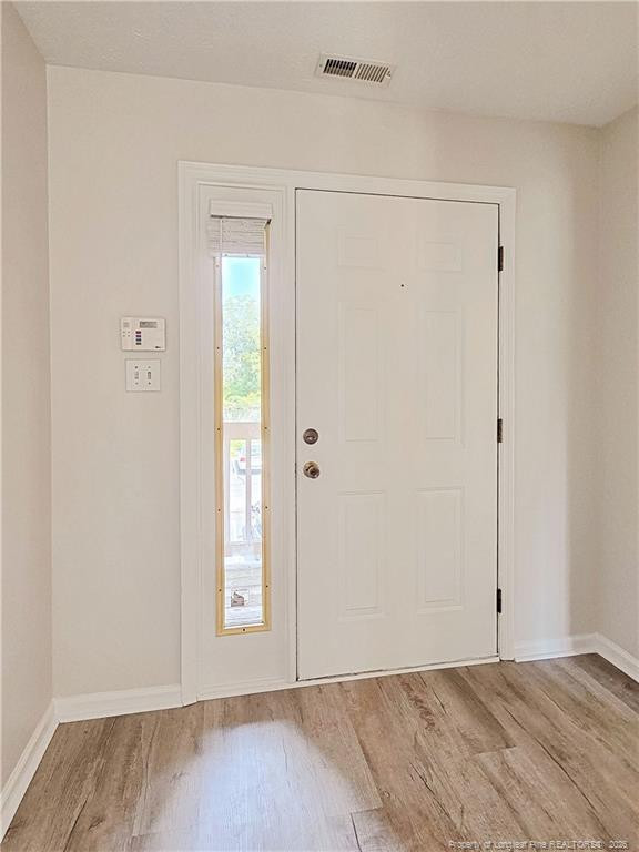2709 Preston Woods Ln #6, Fayetteville, NC 28304