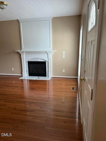 2709 Upper Dry Falls Ct, Raleigh, NC 27603
