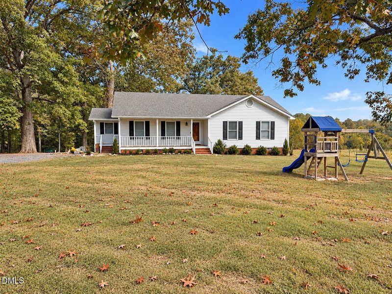 271 Hawk Rd, Sanford, NC 27330