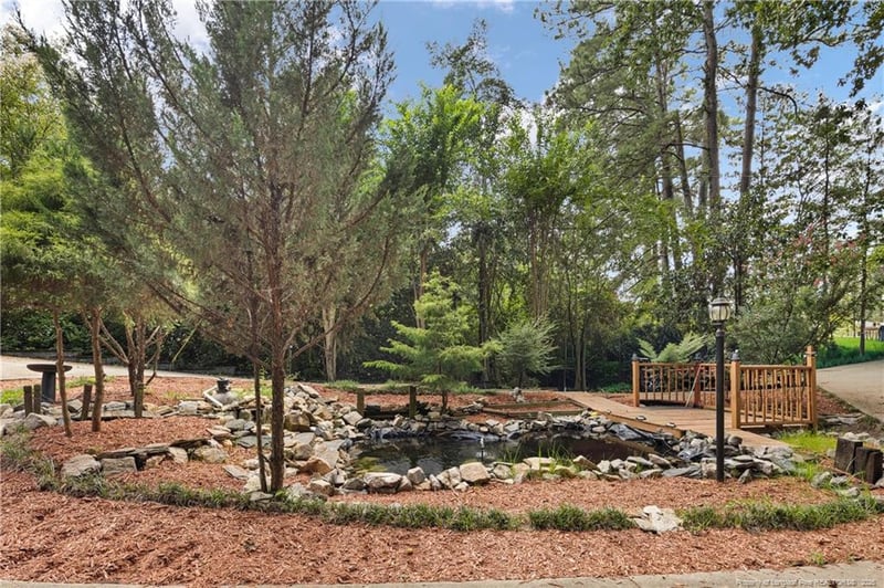 2712 Skye Dr, Fayetteville, NC 28303