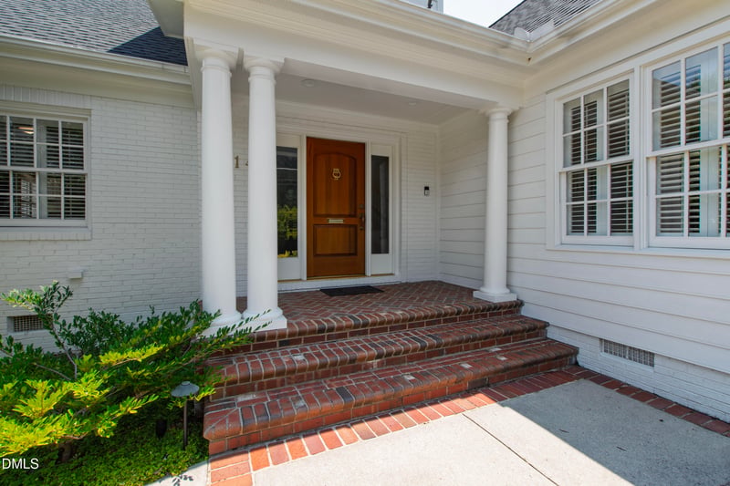 2714 St Marys St, Raleigh, NC 27609
