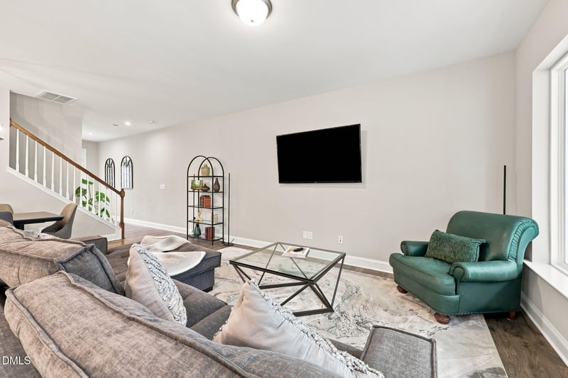 272 Deardom Way, Chapel Hill, NC 27516