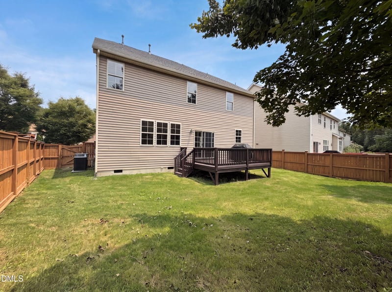 2720 Kinsley Pl, Raleigh, NC 27616
